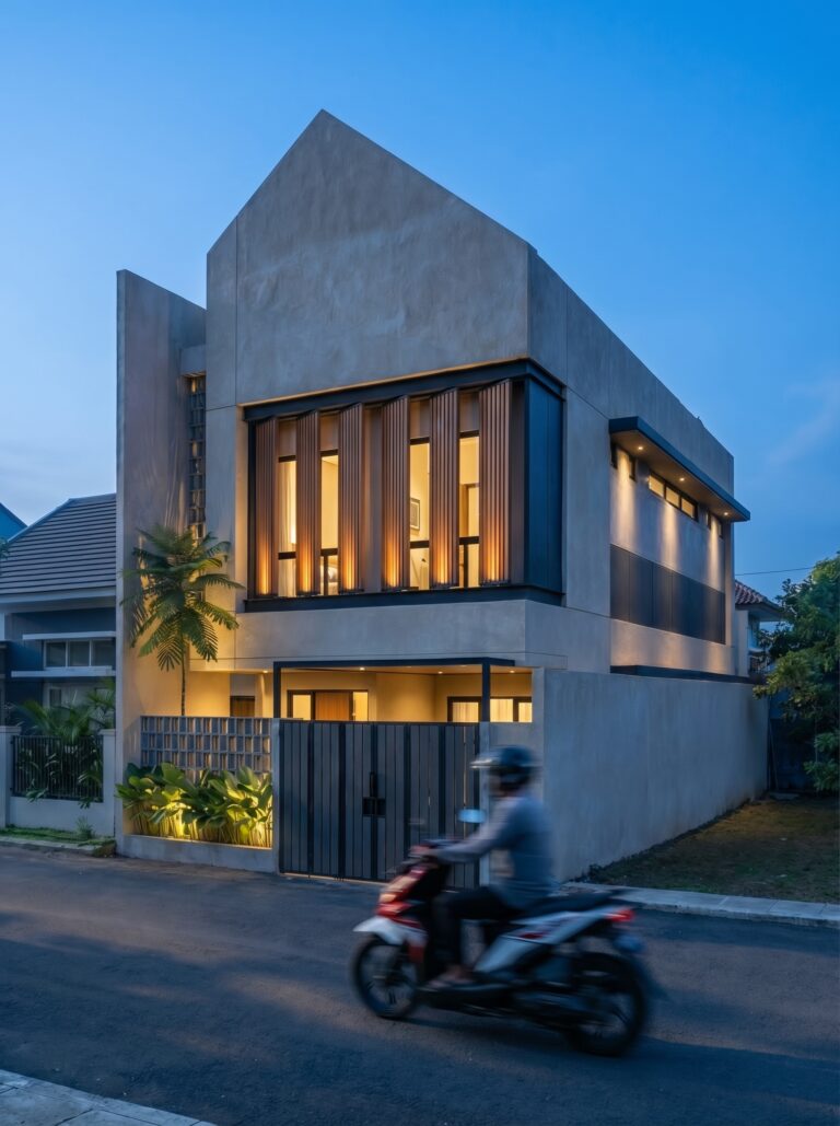 S House